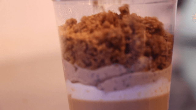 A creamy dessert with crumble toppings