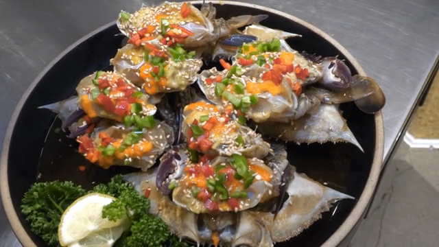 Freshly prepared Soy Sauce Marinated Crab