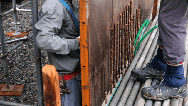 Construction worker at a building site
