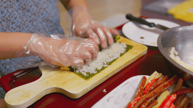 다양한 재료로 김밥 만들기