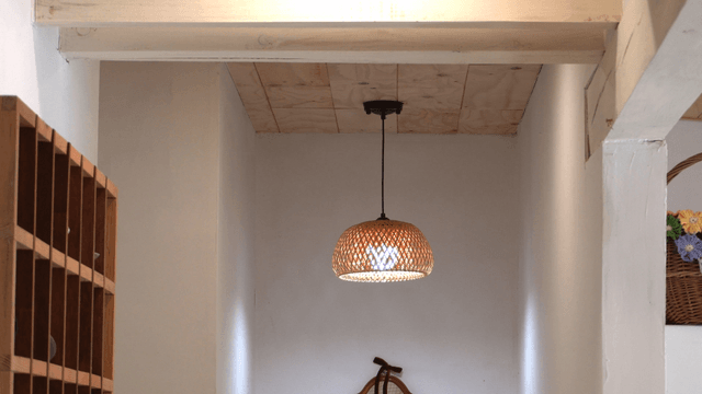 Cozy indoor space with a hanging lamp