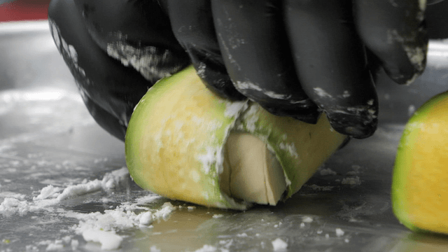 두부를 감싸는 애호박 슬라이스