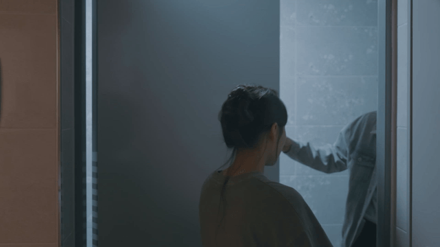 Woman seeing off a drunk man