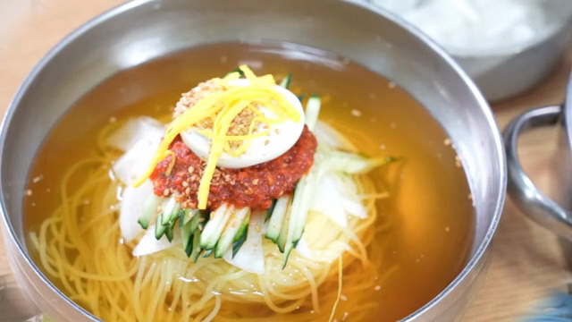A bowl of refreshing Cold Buckwheat Noodles