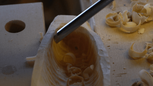Wood piece delicately carved with a chisel