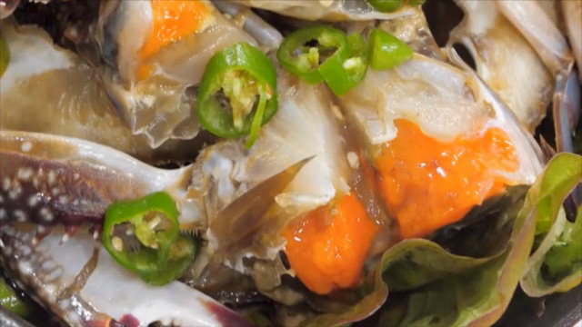 Freshly prepared Soy Sauce Marinated Crab