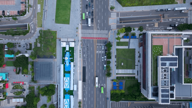 Multi-lane road in the city center