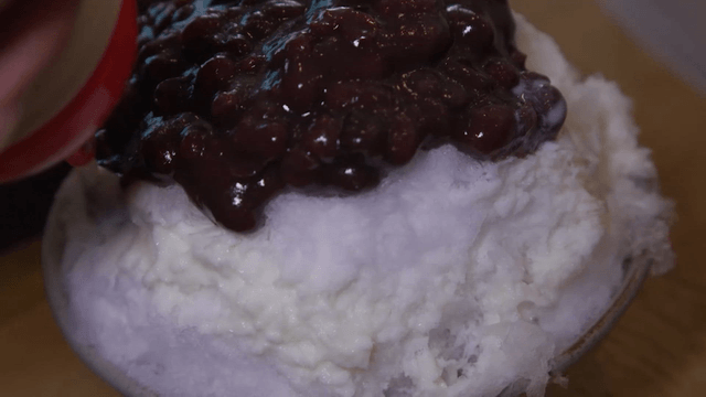 Red bean bingsu with condensed milk