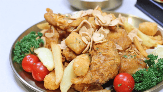 Fried cod with vegetables