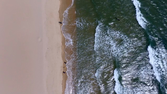A serene beach with waves