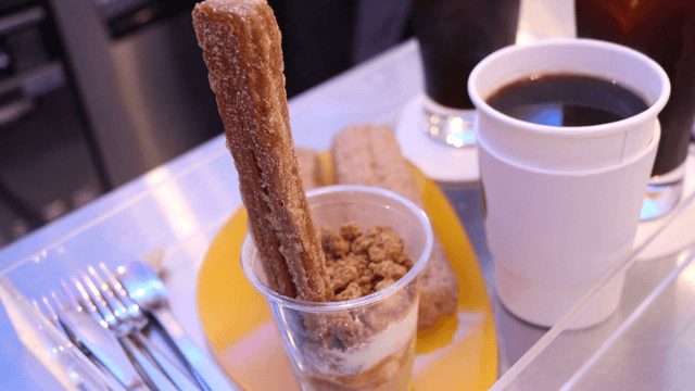 Dessert and coffee on a tray