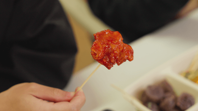 Spicy deep-fried and braised chicken skewers