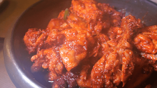 Spicy chili braised chicken in a pot