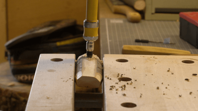 Woodworking process with a drill