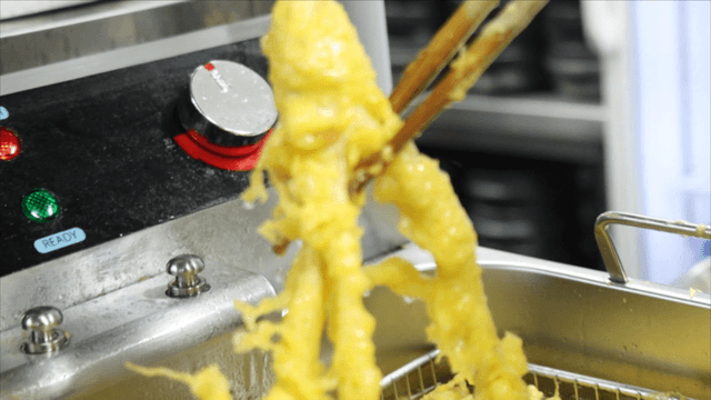 Golden crispy ginseng fritters just out of the oil