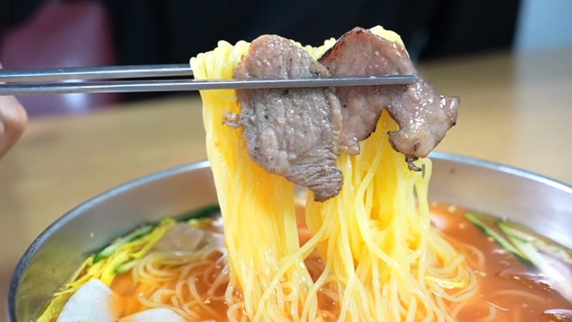 KoreanCold Buckwheat Noodles with beef slices