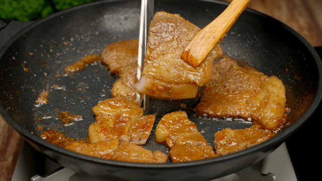 Grilled marinated meat in a pan