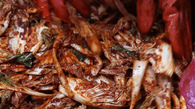 Kimchi mixed with seasoning