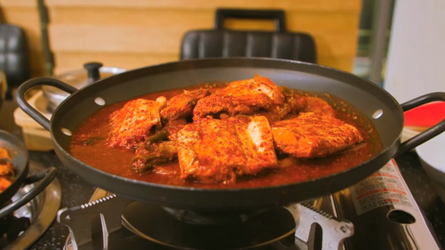 Braised cutlassfish with red seasoning