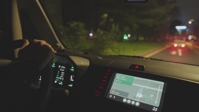 Night driving with GPS navigation