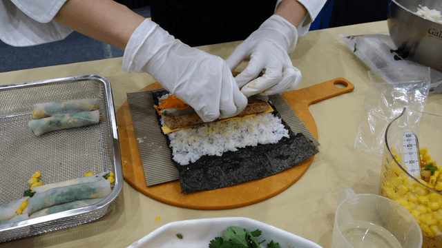 Gimbap filled with short rib patties and pickled radish wraps