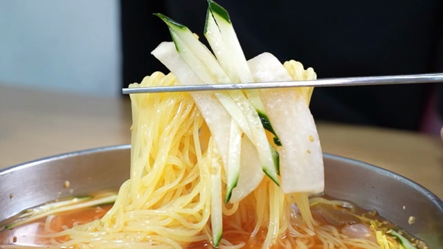 Cold Buckwheat Noodles with cucumber and radish