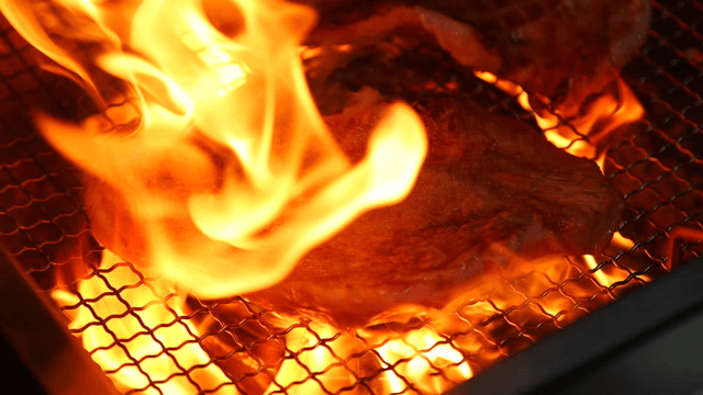 Whole pork jowl seared over high heat