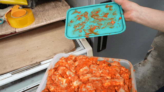 Seasoned beef intestines packed in plastic containers