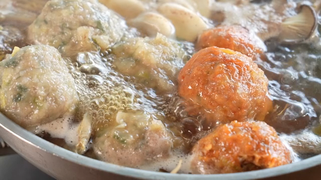 Dumplings in Korean hot pot