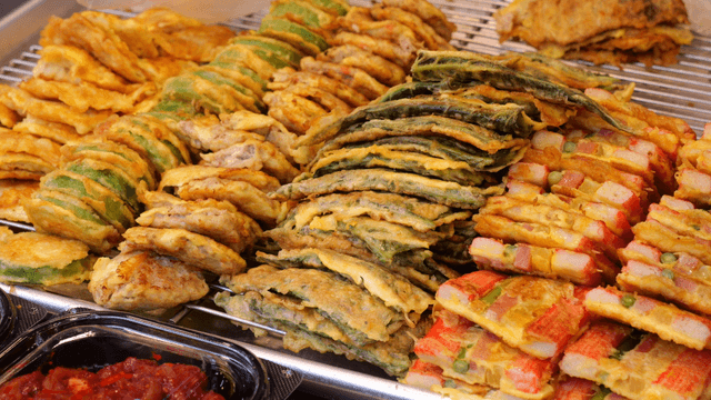 진열된 다양한 한국 전