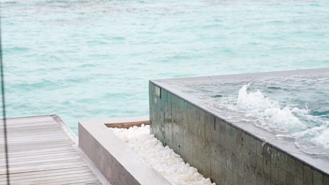 Infinity pool overlooking the ocean