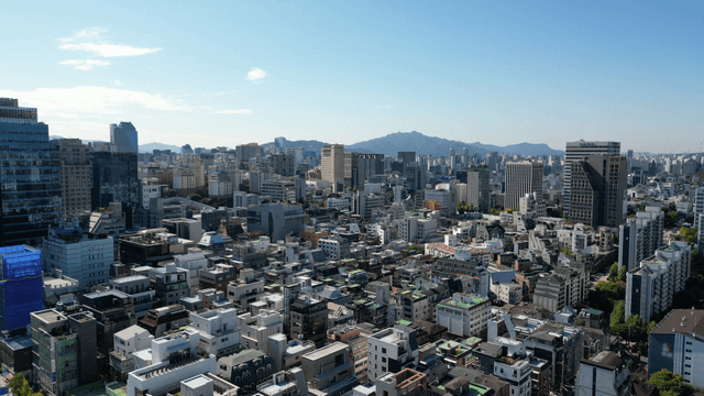 Seoul cityscape in clear weather